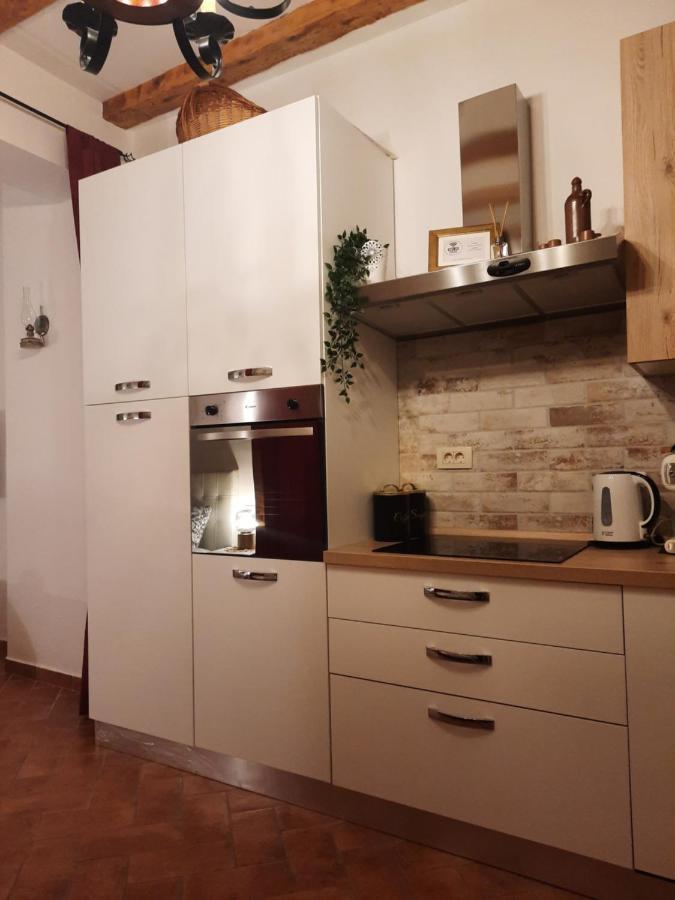 Old Town Rab Studio Apartment Раб Экстерьер фото
