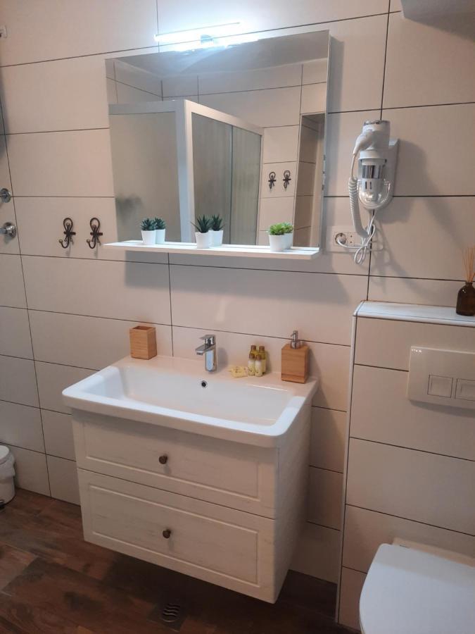 Old Town Rab Studio Apartment Раб Экстерьер фото